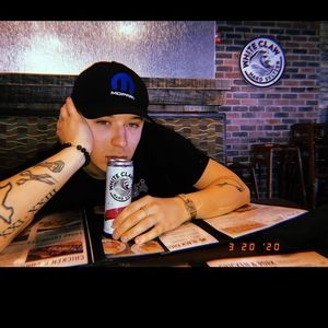 Meet your Posher, Casey